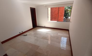 apartamento en arriendo en laureles. Cod A215639