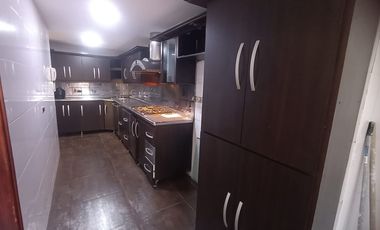 apartamento en arriendo en laureles. Cod A215639