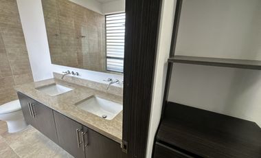 casa en arriendo en canelon. Cod A5977