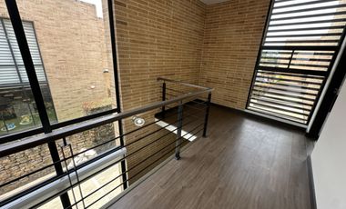 casa en arriendo en canelon. Cod A5977