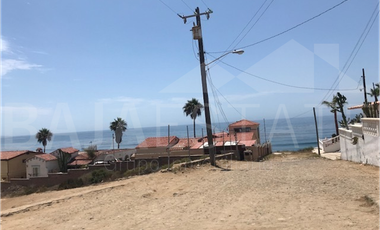 TERRENO EN VENTA EN ROSARITO CON VISTA AL MAR