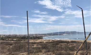 TERRENO EN VENTA EN ROSARITO CON VISTA AL MAR