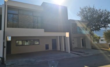 Casa en  VENTA, CARRETERA NACIONAL, MONTERREY