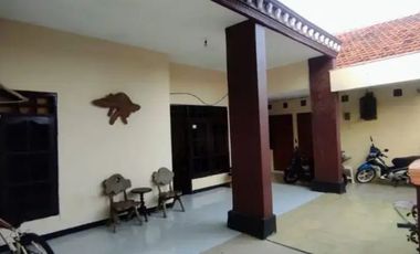 Di jual rumah di Jl Manggis Wage Taman Sidoarjo