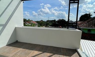 RUMAH MEWAH BARU 2 MENIT DARI RS.PKU KOTAGEDE