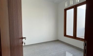 RUMAH MEWAH BARU 2 MENIT DARI RS.PKU KOTAGEDE