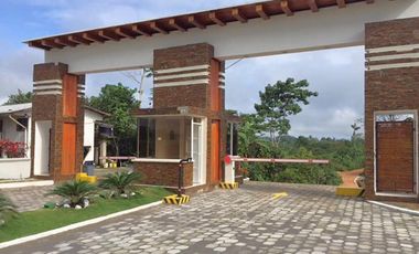 VENDO LINDA QUINTA DE OPORTUNIDAD en Urb. Privada SILANCHE 1500 m² XG_Aqt