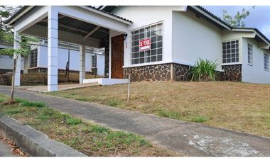 Se Vende Casa en Residencial Quintas del Pacífico, La Chorrera