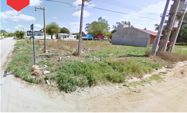 TERRENO (Calle 38 y 13)