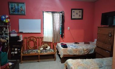 CASA EN VENTA  EN VICTORIA (8 CUARTOS)