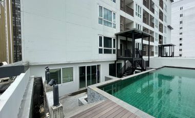 4 Bedroom Penthouse for sale at 15 Sukhumvit Residences