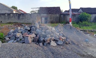 Rumah Baru 300 Jutaan Di Prambanan Desain Etnik SHM Ready