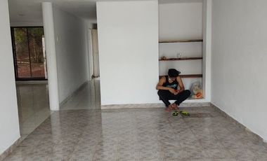 casa en arriendo/venta en la granja. Cod A118593