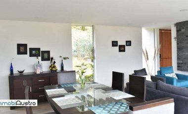 Cerca del Hospital del IESS, Venta de Hermosa Casa con Vista a la Ciudad
