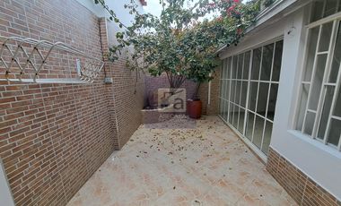 COD. 3347 - SE ARRIENDA CASA - BARRIO: FONTANA