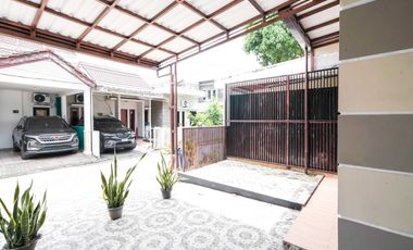 Rumah Terawat 15 Menit ke Mall Ciputra Cibubur SHM Dibantu KPR J-35412