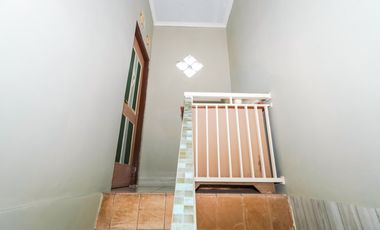 Rumah Terawat 15 Menit ke Mall Ciputra Cibubur SHM Dibantu KPR J-35412