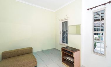 Rumah Terawat 15 Menit ke Mall Ciputra Cibubur SHM Dibantu KPR J-35412