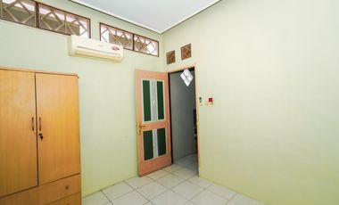 Rumah Terawat 15 Menit ke Mall Ciputra Cibubur SHM Dibantu KPR J-35412