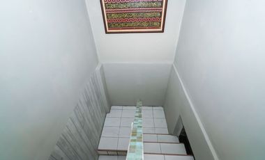 Rumah Terawat 15 Menit ke Mall Ciputra Cibubur SHM Dibantu KPR J-35412