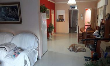 Casa Quinta Con locales en San Andrés de Giles
