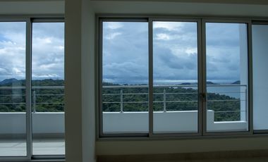 SEA CONFIABLE VENDE PH EN PLAYA BONITA RESIDENCE VISTA AL MAR