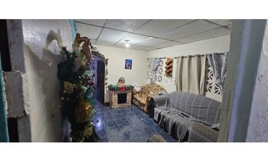 VENDO CASA EN LA BARRIADA SAN JOSE