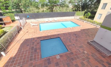 apartamento en arriendo en prados del est. Cod A27713