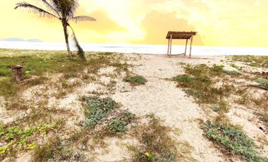 Venta de terreno en Puerto Cayo con salida a la playa