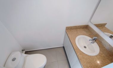 apartamento en arriendo en altos de los rosales. Cod A107592