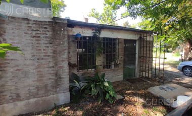 Venta Terreno sobre la defensa con casa en San Jose Del Rincón