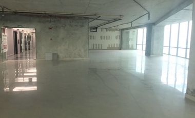 Venta oficina 925mt2 en Financial Park