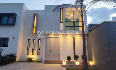 Casa Nueva en Venta en Loredo Residencial en Colima