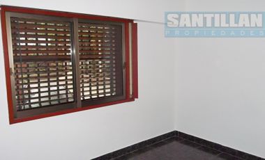 Casa en venta en San Justo, La Matanza, Buenos Aires. APTO CREDITO BANCARIO