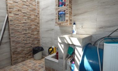 casa en venta en los campanos. Cod V87677