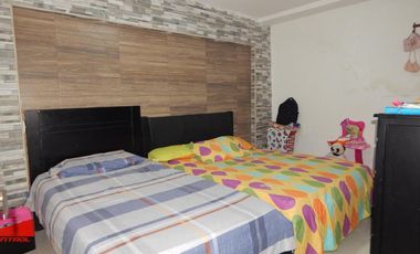 casa en venta en los campanos. Cod V87677