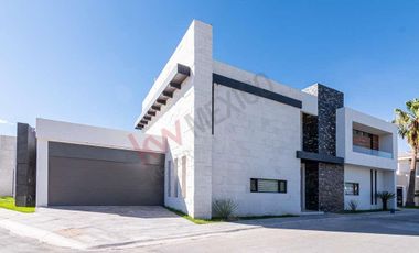 ¡ESPECTACULAR Casa Nueva con Alberca en Residencial Alpes, Torreón!
