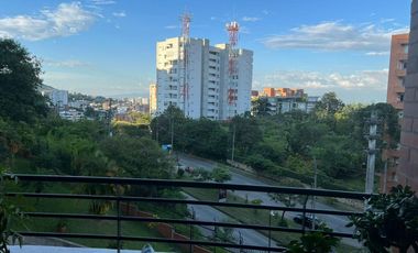 apartamento en venta en cristales. Cod V4071