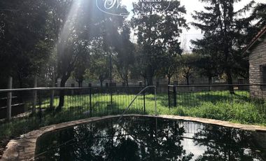 QUINTA EN VENTA a refaccionar- 2500 M2- LA REJA