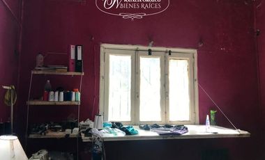 QUINTA EN VENTA a refaccionar- 2500 M2- LA REJA