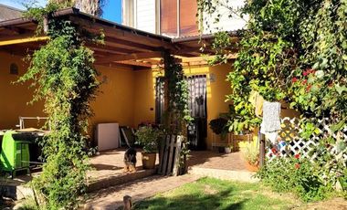 Casa en Venta en Villa Apumanque