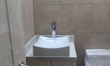 EN VENTA CASA EN BOSQUE SERENO RESERVA COUVET (NUEVA)  AL SUR PONIENTE