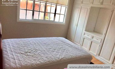 Casa de Venta Rentera – Las Pencas 3 Departamentos. Produce $ 1200 mensual.