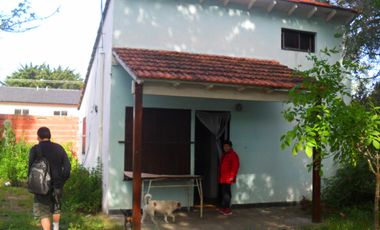 COSTA ATLÁNTICA. CASA EN AMPLIO LOTE DE 10 X 40 A TRES CUADRAS DEL MAR EN 