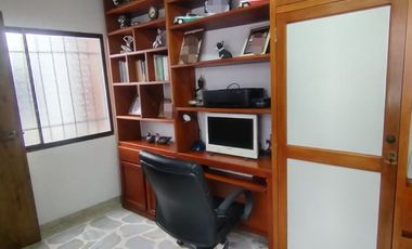 casa en arriendo en la tablaza. Cod A9432620