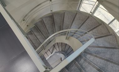 EDIFICIO EN VENTA ZONA DORADA
