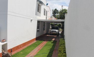 casa en venta en villa del rosario, conj. cerrado samanes de alquer. Cod V10912