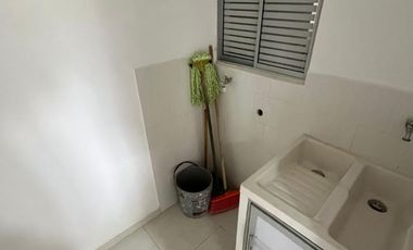 apartamento en arriendo en prados del este. Cod A3430