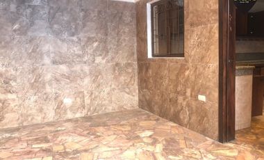 Casa de arriendo en Ricardo Muñoz y 10 de Agosto – código:18577