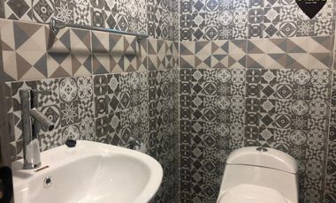 Casa de arriendo en Ricardo Muñoz y 10 de Agosto – código:18577